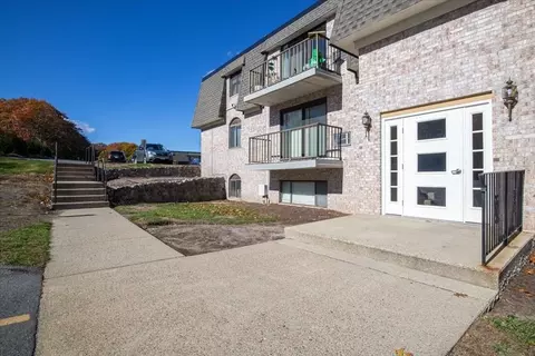 Other - 40 High St #207, Dedham, MA 02026 photo 2 of 8