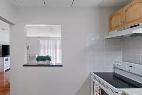 Kitchen - 40 High St #207, Dedham, MA 02026 photo 5 of 6