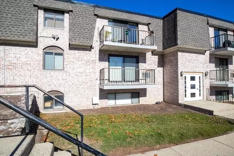 Other - 40 High St #207, Dedham, MA 02026 photo 1 of 8