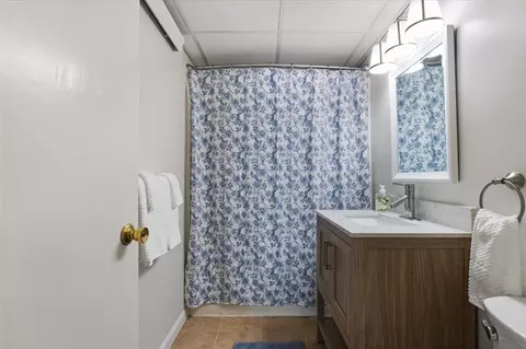Bath - 40 High St #207, Dedham, MA 02026 photo 1 of 2