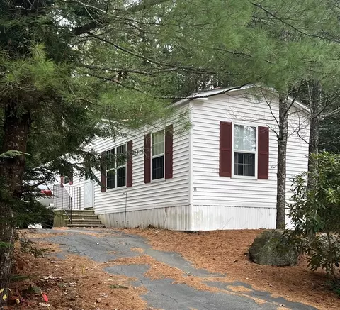 11 Colonial Ln, Winchendon, MA 01475