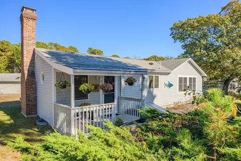 222 S Orleans Rd #1, Orleans, MA 02653