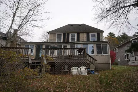 27 Taft Ave, Mendon, MA 01756 photo 6