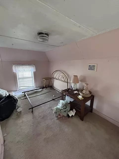 27 Taft Ave, Mendon, MA 01756 photo 15