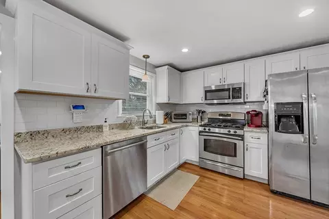 9 Jayne Rd, Needham, MA 02494 photo 9