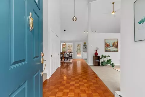 31 Jamies Path, Plymouth, MA 02360