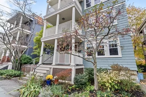 31 Chilton #1, Cambridge, MA 02138