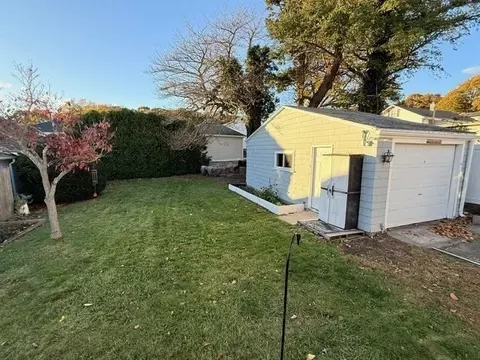 Exterior - 380 Eddy St, Fall River, MA 02723 photo 7 of 11