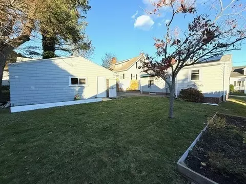 Exterior - 380 Eddy St, Fall River, MA 02723 photo 5 of 11