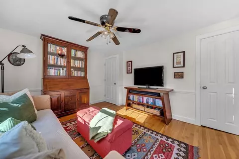 14 Twitchell St, Wellesley, MA 02481 photo 12