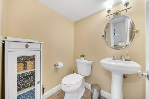 14 Twitchell St, Wellesley, MA 02481 photo 23