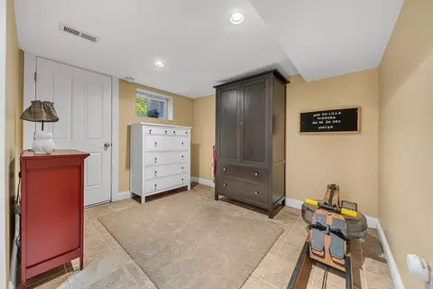 14 Twitchell St, Wellesley, MA 02481 photo 29