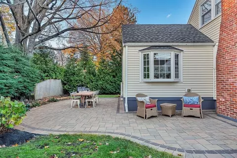 14 Twitchell St, Wellesley, MA 02481 photo 24