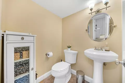 14 Twitchell St, Wellesley, MA 02481 photo 31