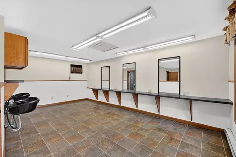 884 Parker St, Springfield, MA 01129 photo 18