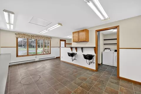 884 Parker St, Springfield, MA 01129 photo 19