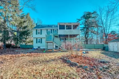 14 D St, Dracut, MA 01826 photo 4