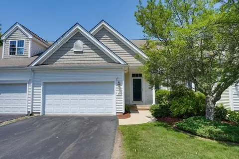 89 Buttercup Ln #255, Grafton, MA 01560