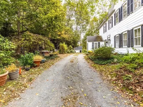 Exterior - 12 Spring St, Foxboro, MA 02035 photo 11 of 15