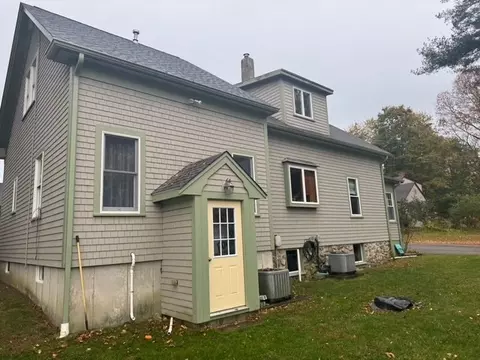 16 Blain St, Acushnet, MA 02743 photo 11