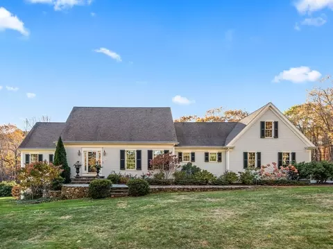 46 Pine Hill Rd, Princeton, MA 01541