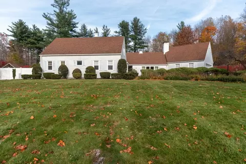 5 Ramgren Rd, Lunenburg, MA 01462