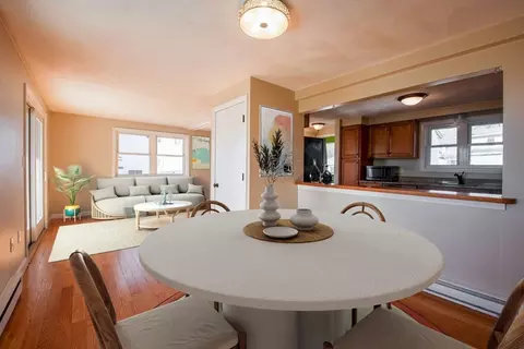 Dining - 62 Eastern Point Rd #3, Gloucester, MA 01930 photo 1 of 1