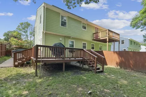 68 Crest Cir, Worcester, MA 01603 photo 7