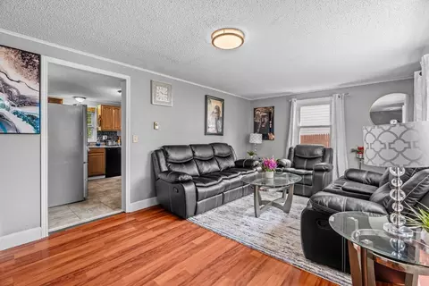 68 Crest Cir, Worcester, MA 01603 photo 13
