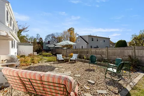 Exterior - 18 Conant St, Beverly, MA 01915 photo 3 of 9