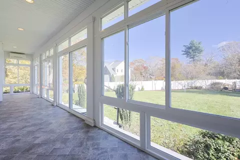 Exterior - 48 Pinehurst St, Franklin, MA 02038 photo 6 of 8