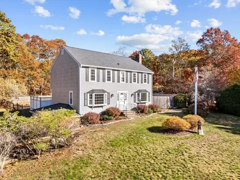 2 Westerly Dr, Bourne, MA 02532 photo 2