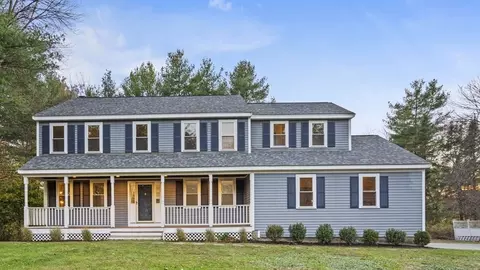 589 North Rd, Sudbury, MA 01776