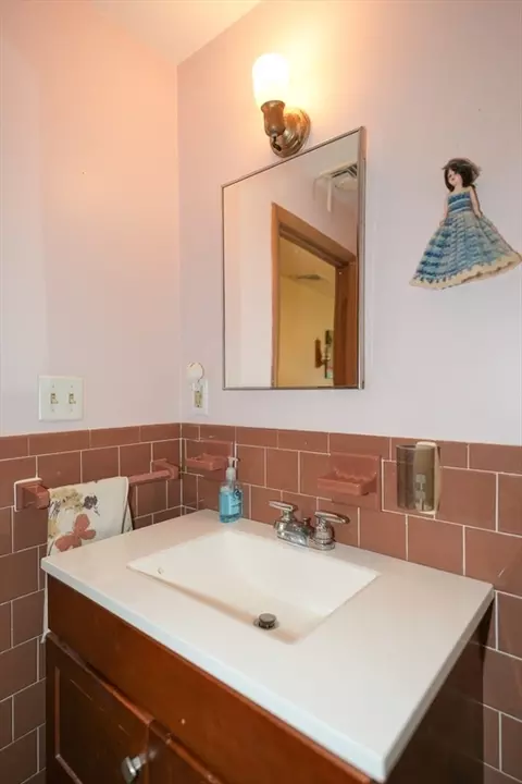 6 Durant Ave, Maynard, MA 01754 photo 14
