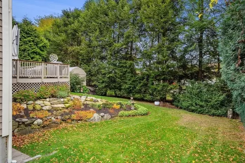 12 Dixfield Rd, Worcester, MA 01606 photo 34