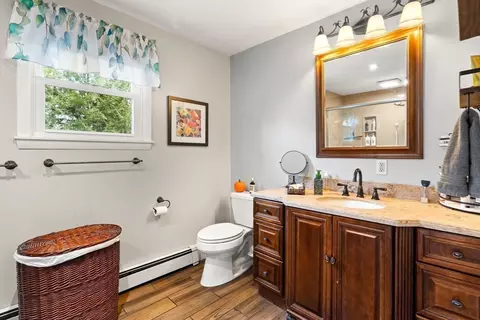 12 Dixfield Rd, Worcester, MA 01606 photo 27