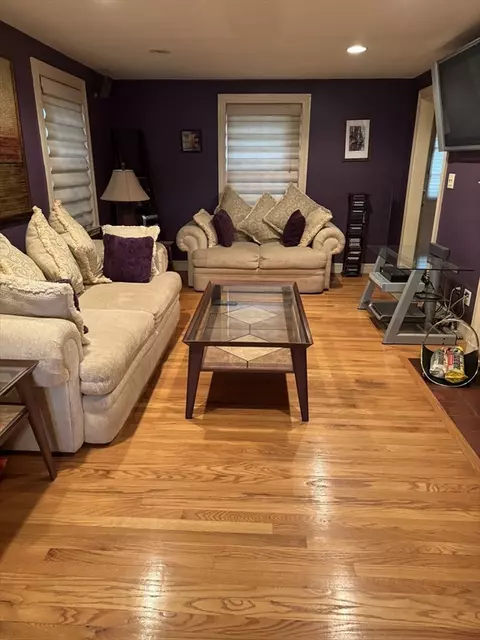 133 Pine Ridge Rd, Reading, MA 01867 photo 9