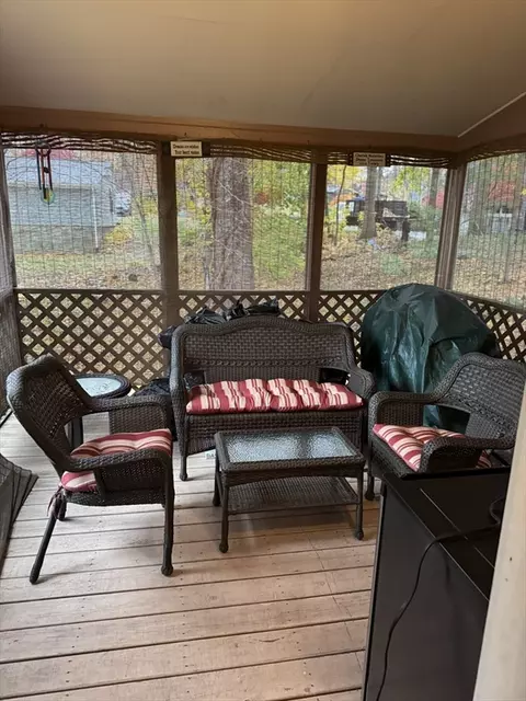133 Pine Ridge Rd, Reading, MA 01867 photo 10