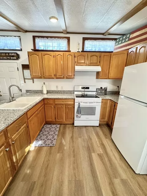 189 Pine View Ter, Wareham, MA 02576 photo 7