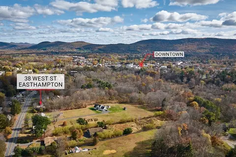 View/Area - 38 West St, Easthampton, MA 01027 photo 2 of 8
