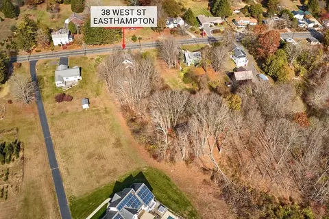View/Area - 38 West St, Easthampton, MA 01027 photo 6 of 8