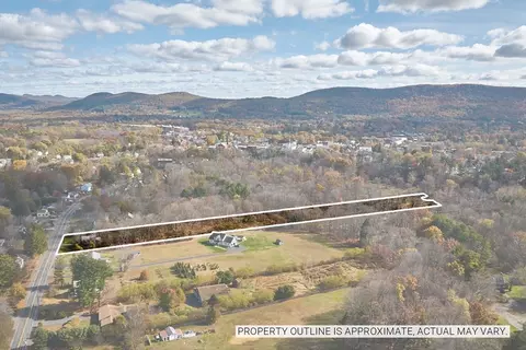 View/Area - 38 West St, Easthampton, MA 01027 photo 3 of 8