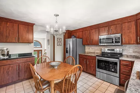 10 Seaview Rd, Gloucester, MA 01930 photo 16