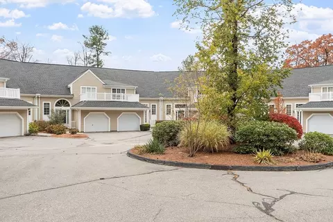4004 Brompton Cir #4004, Worcester, MA 01609 photo 2