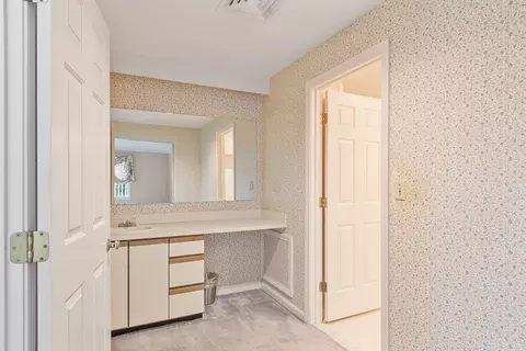 4004 Brompton Cir #4004, Worcester, MA 01609 photo 25