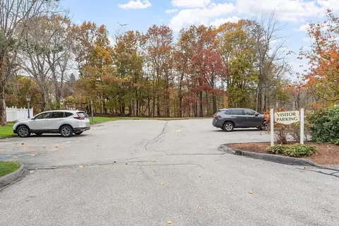 4004 Brompton Cir #4004, Worcester, MA 01609 photo 36