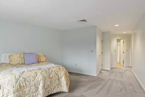 4004 Brompton Cir #4004, Worcester, MA 01609 photo 27