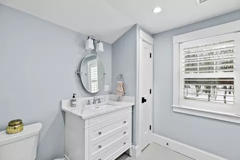 Bath - 178 Hersey St, Hingham, MA 02043 photo 2 of 2