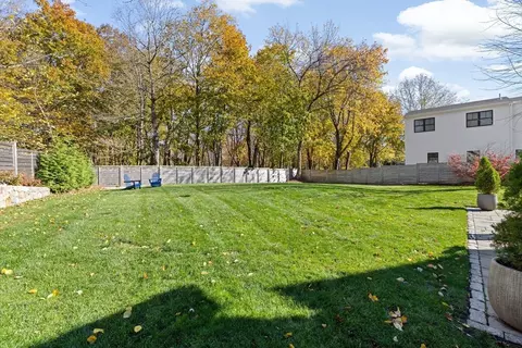 Exterior - 178 Hersey St, Hingham, MA 02043 photo 6 of 6
