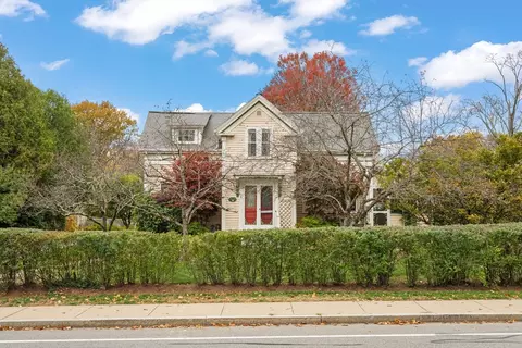 167 Court St, Dedham, MA 02026